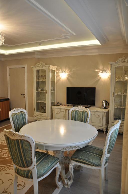 Hotel Cooperator Киев Стая снимка