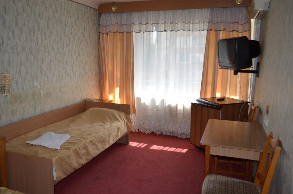 Hotel Cooperator Киев Екстериор снимка
