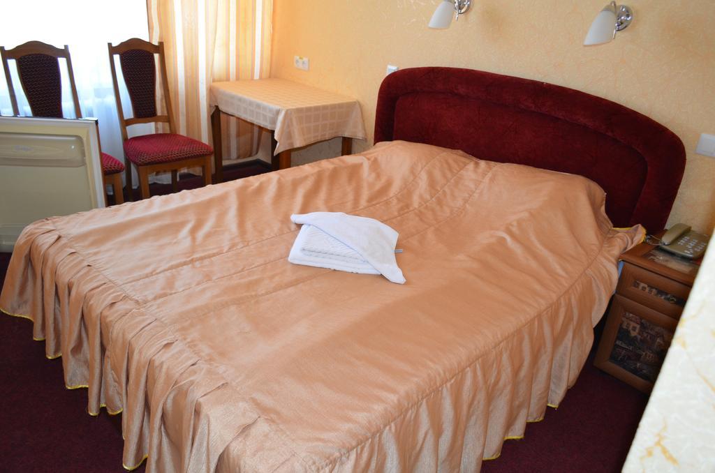 Hotel Cooperator Киев Екстериор снимка