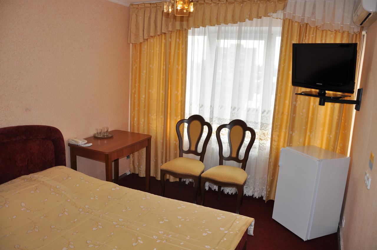 Hotel Cooperator Киев Стая снимка
